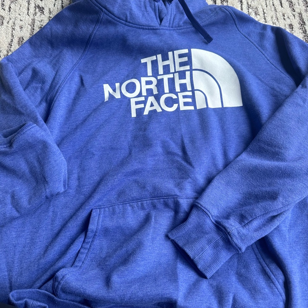 North Face Hooded Swearshirt